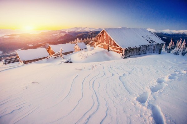 Guide to choosing the perfect mountain chalet in the French Alps